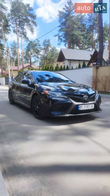 2017 toyota camry