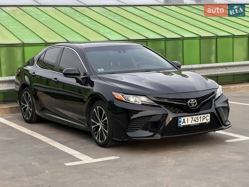 2017 toyota camry