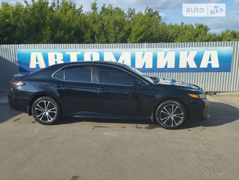 2017 toyota camry