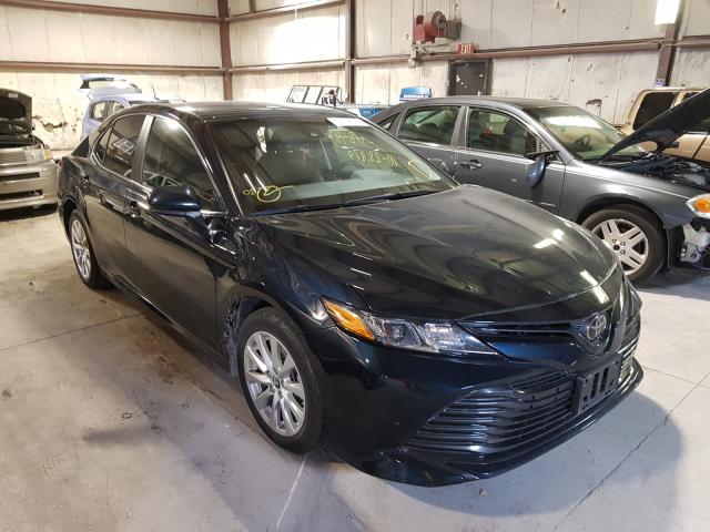 2017 toyota camry l