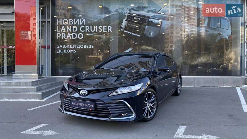 2021 toyota camry
