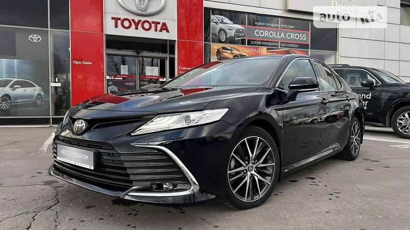 2021 toyota camry