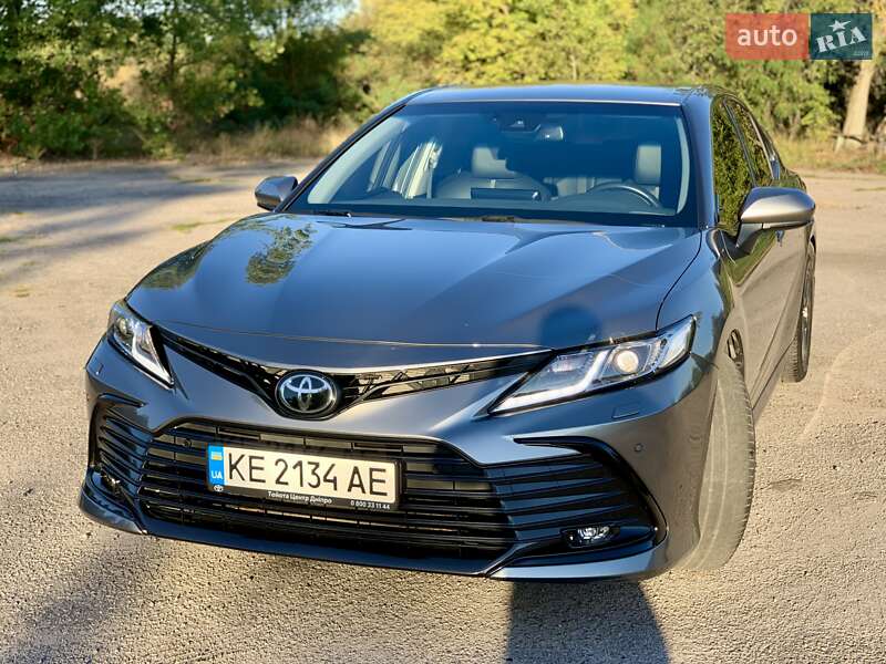 2021 toyota camry