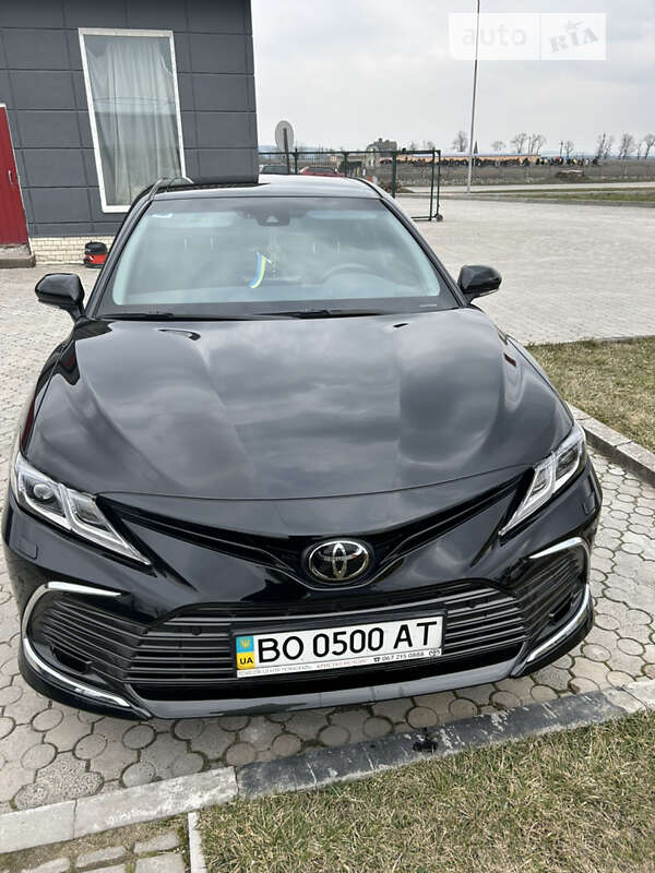 2021 toyota camry