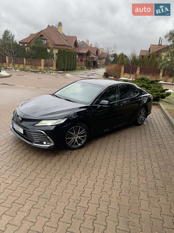 2021 toyota camry