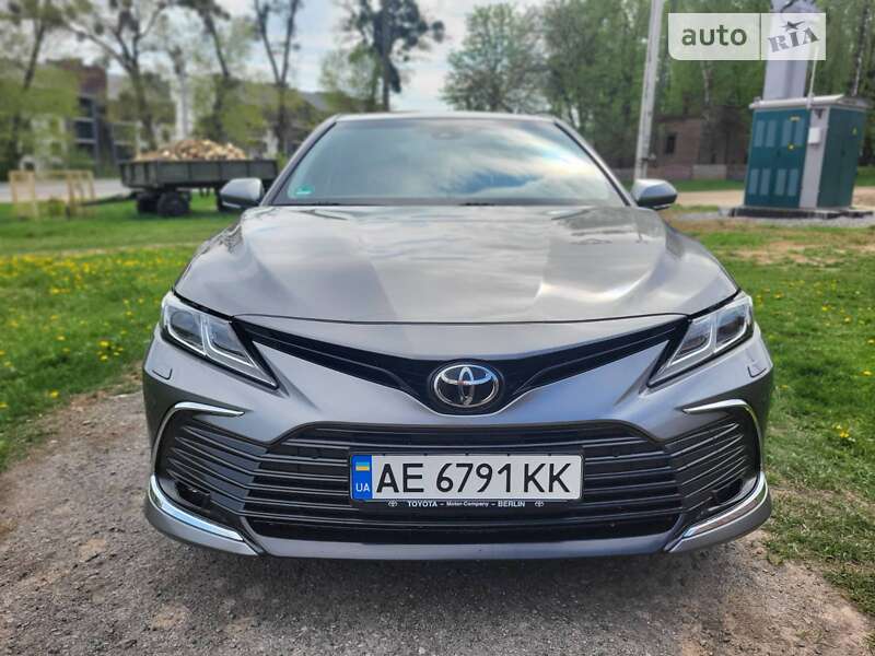 2021 toyota camry