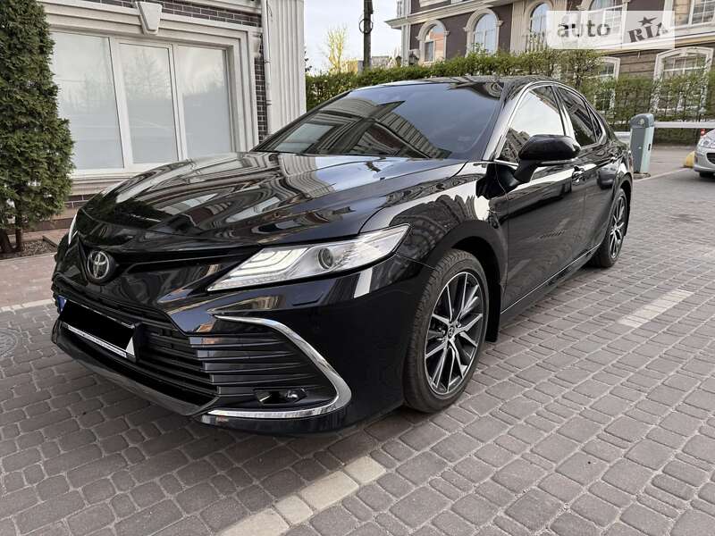2022 toyota camry