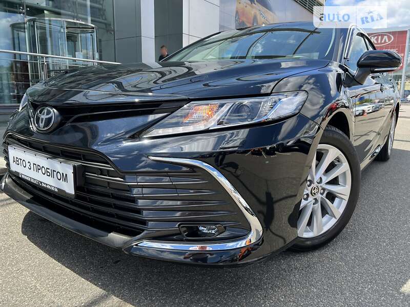 2023 toyota camry