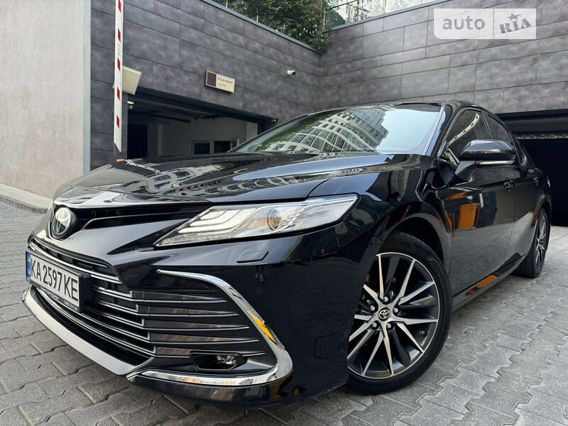 2021 toyota camry