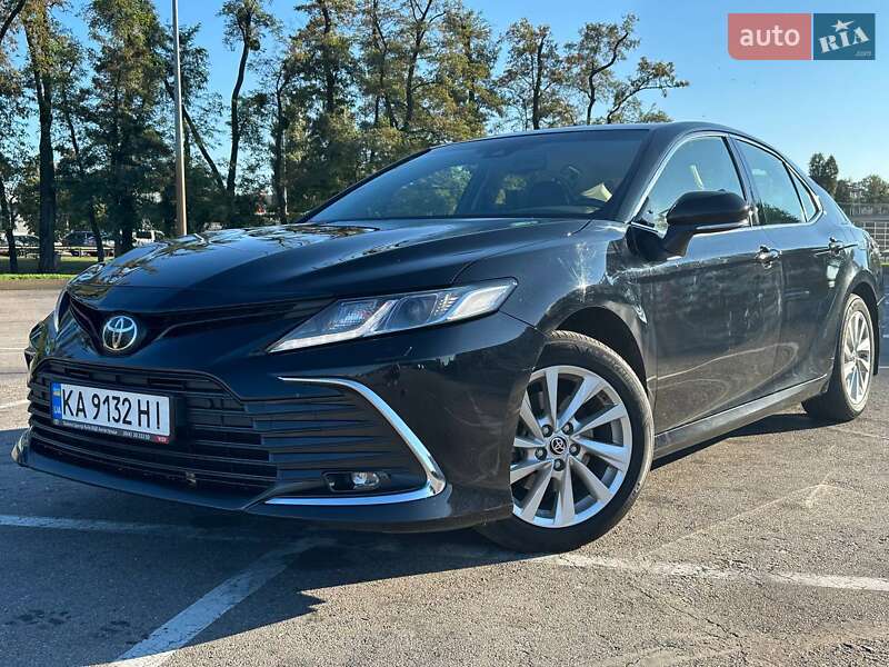 2021 toyota camry