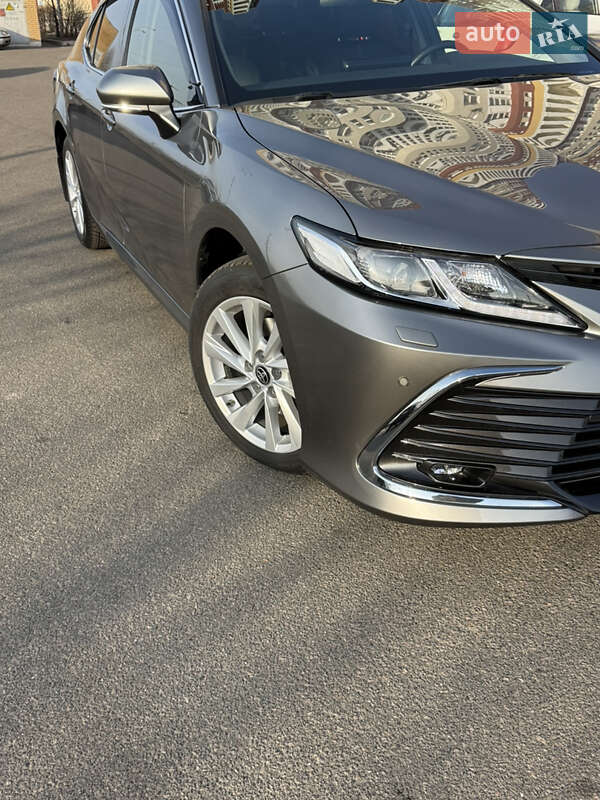 2021 toyota camry