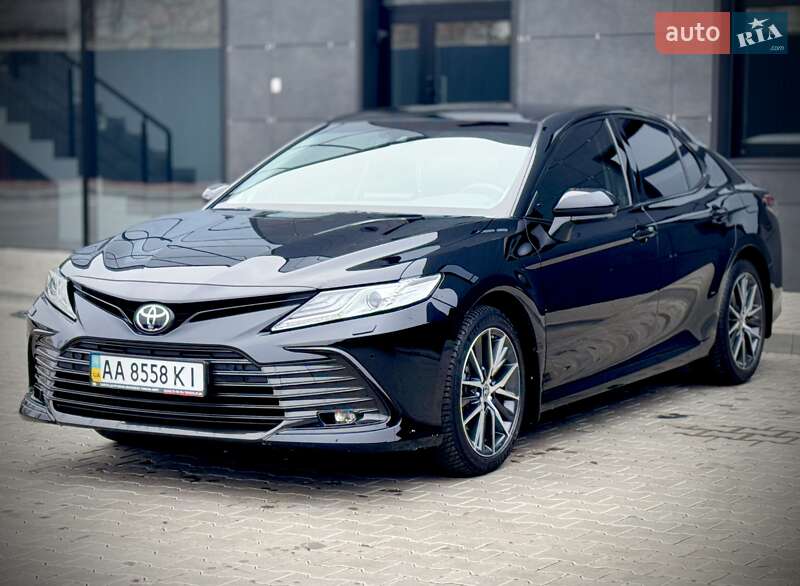 2021 toyota camry