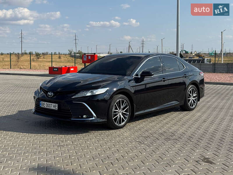 2023 toyota camry