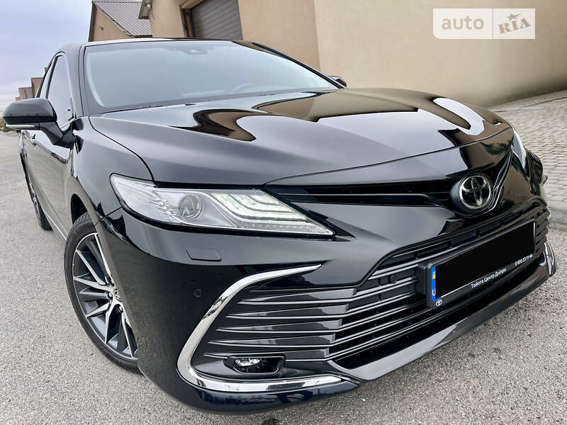 2021 toyota camry