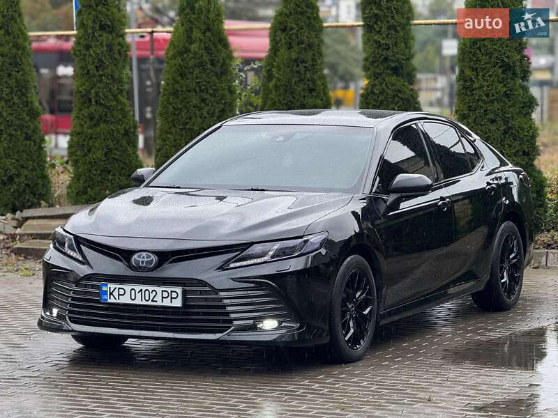 2022 toyota camry