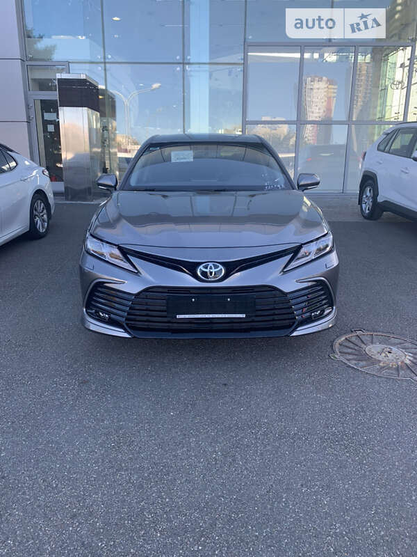 2021 toyota camry