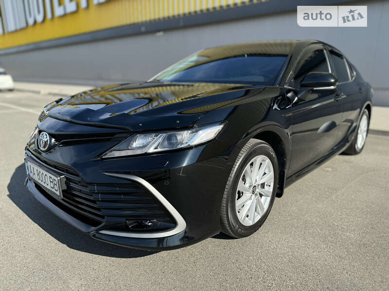 2021 toyota camry