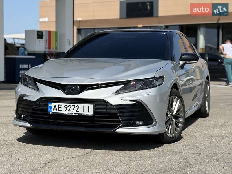 2022 toyota camry