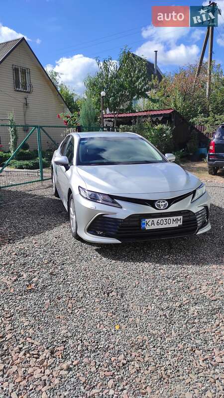 2023 toyota camry