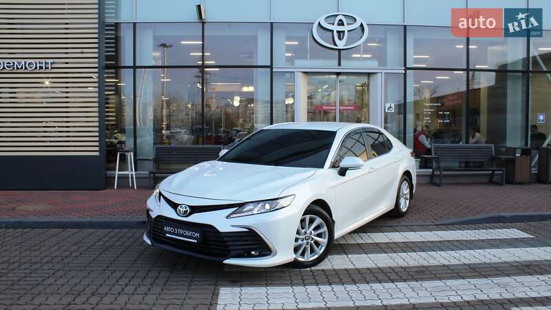 2023 toyota camry