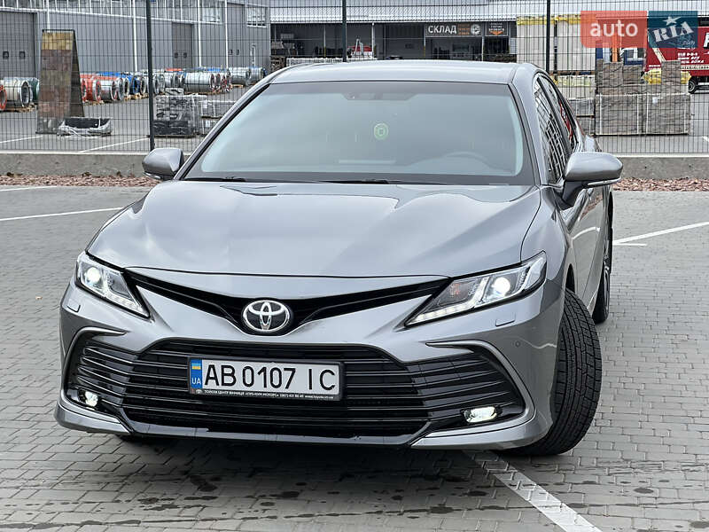 2021 toyota camry