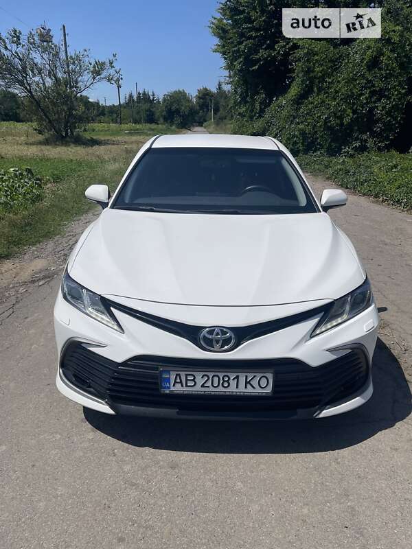 2022 toyota camry