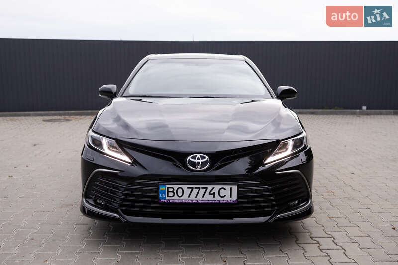 2022 toyota camry