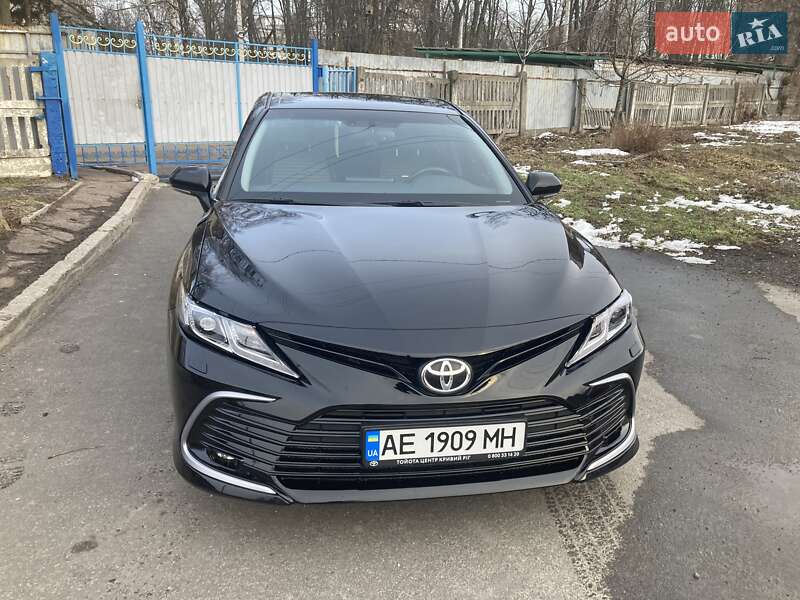 2022 toyota camry