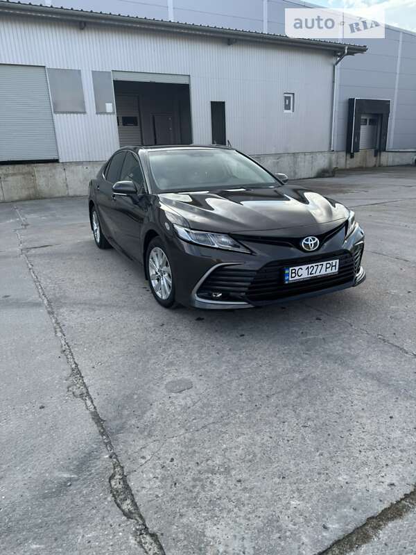 2023 toyota camry
