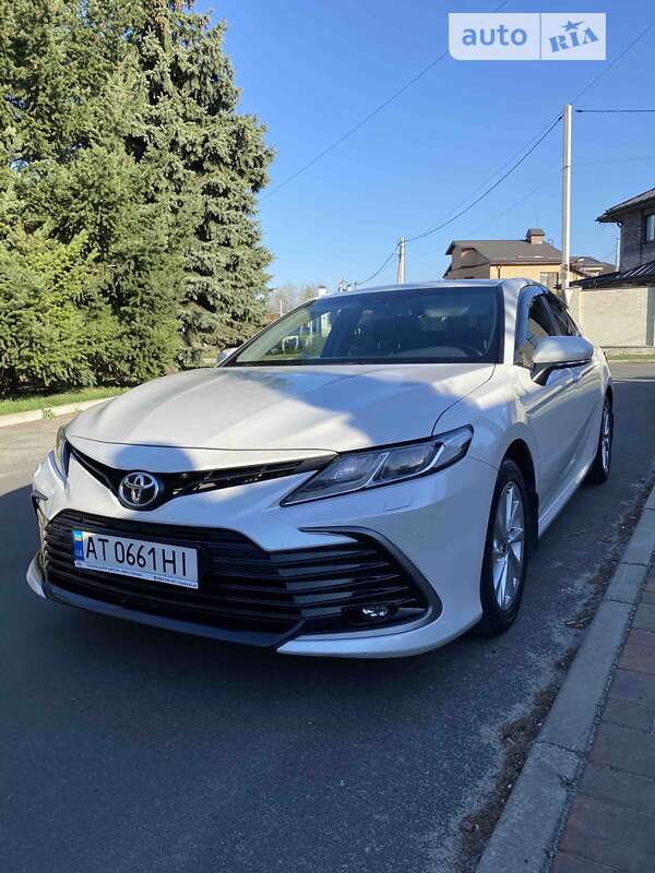 2021 toyota camry