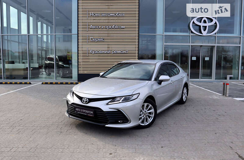 2022 toyota camry