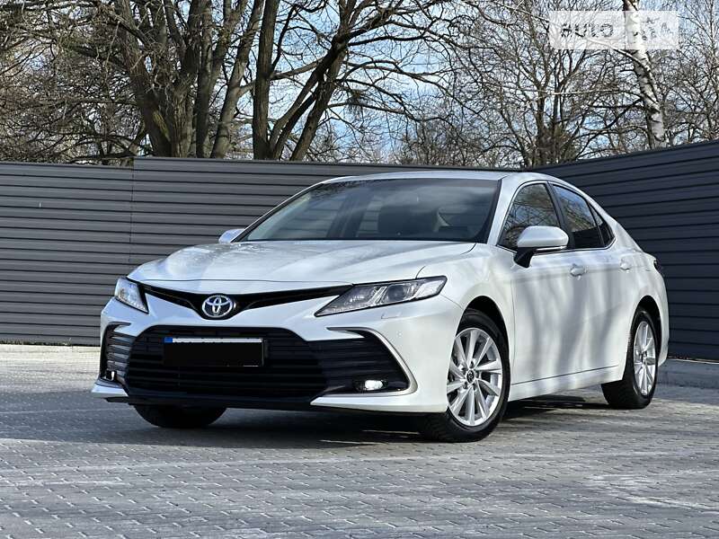 2022 toyota camry