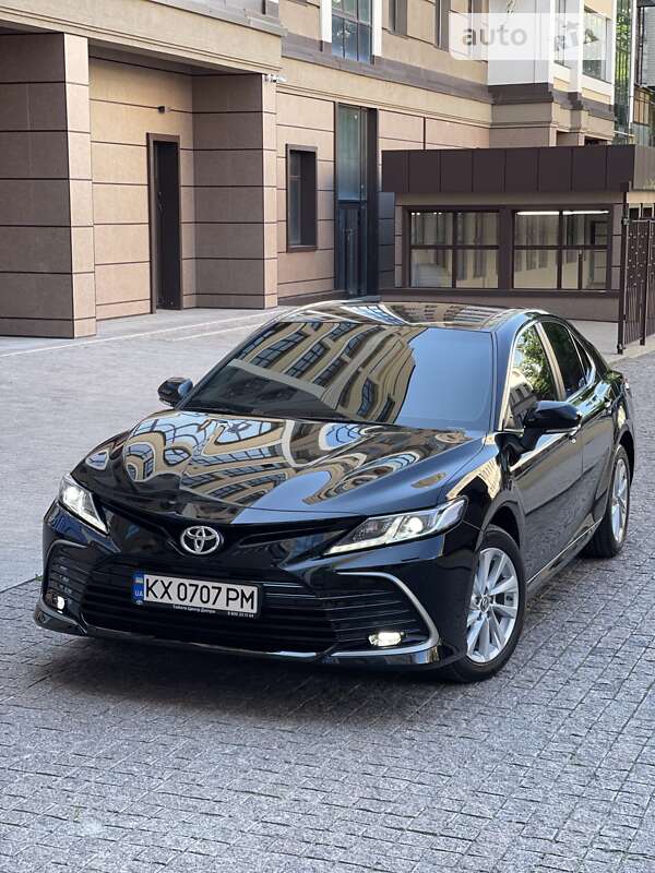 2023 toyota camry