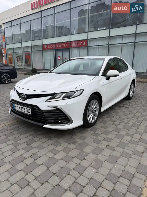 2021 toyota camry