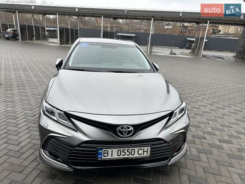 2021 toyota camry