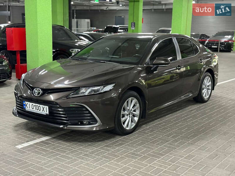 2023 toyota camry