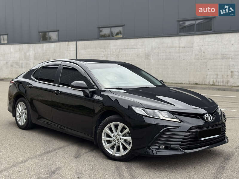 2023 toyota camry