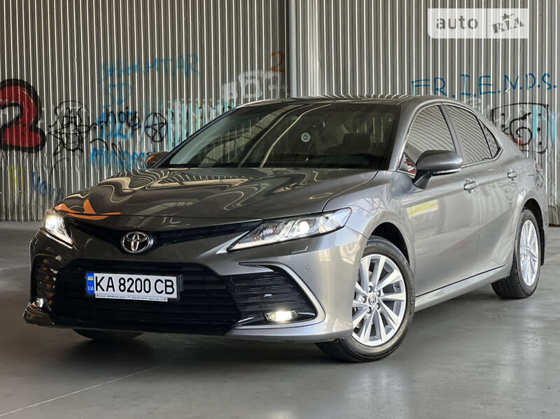 2021 toyota camry