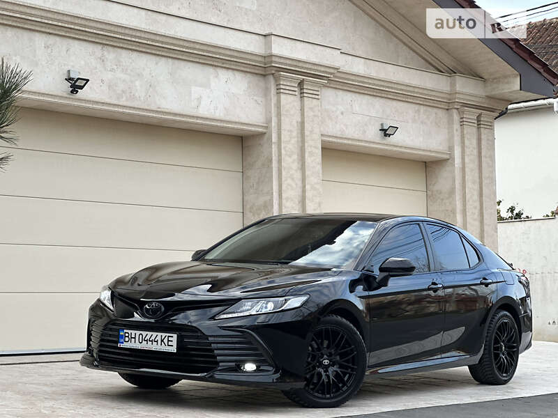 2022 toyota camry