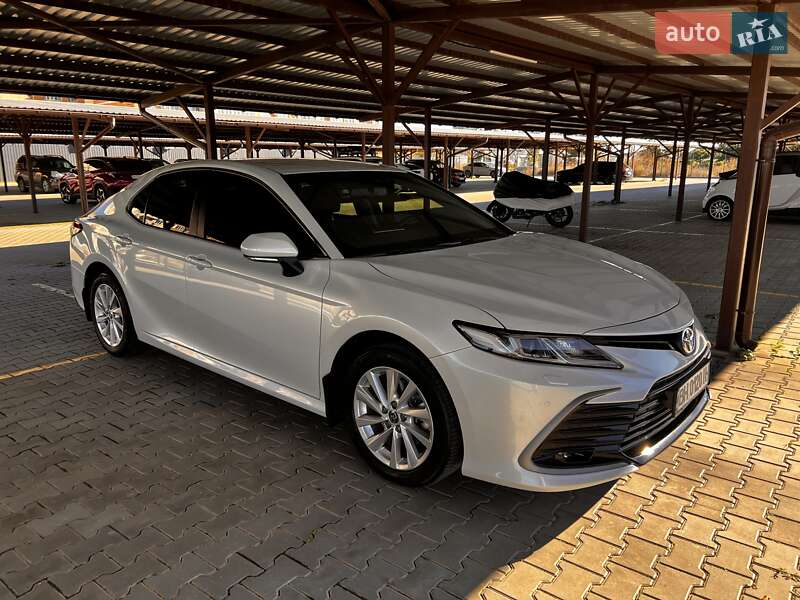2021 toyota camry