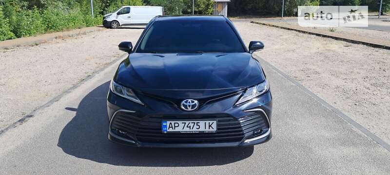 2021 toyota camry