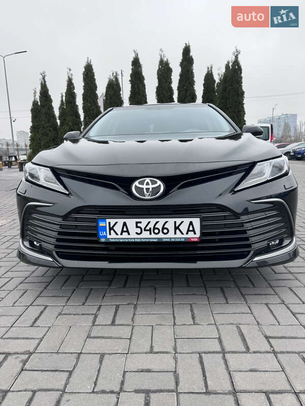 2023 toyota camry