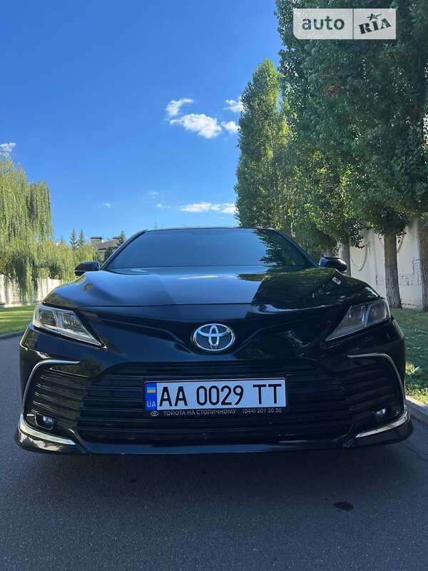 2021 toyota camry