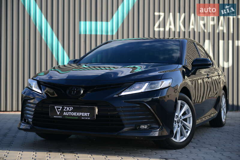 2021 toyota camry
