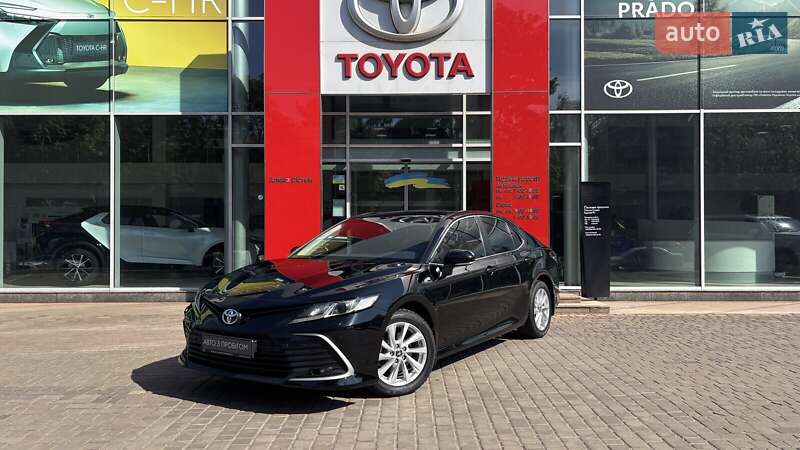 2021 toyota camry
