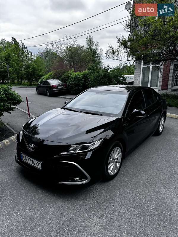 2023 toyota camry