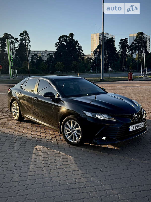 2021 toyota camry