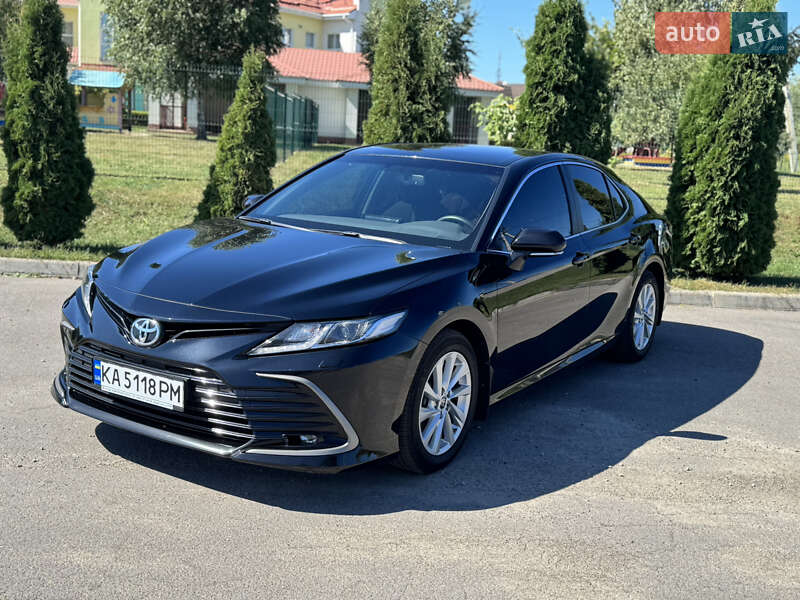 2021 toyota camry