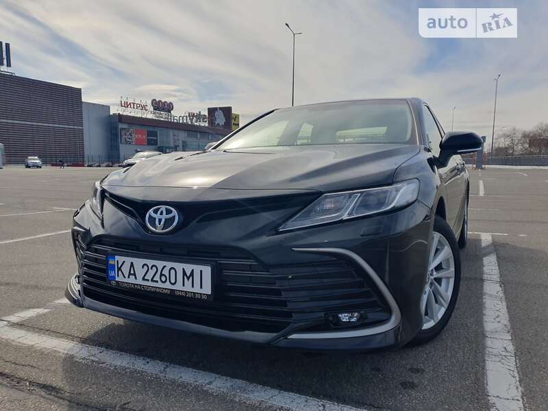 2023 toyota camry