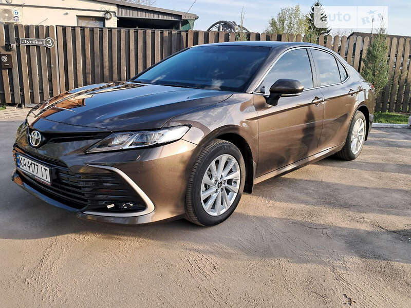 2023 toyota camry